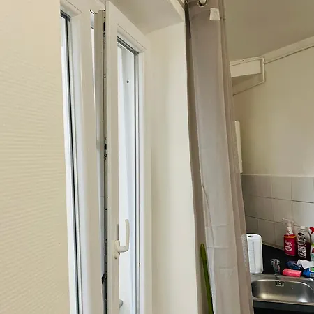Logement A Proximite De Montmartre Daire Paris