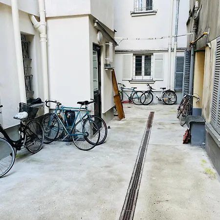 Daire Logement A Proximite De Montmartre Paris